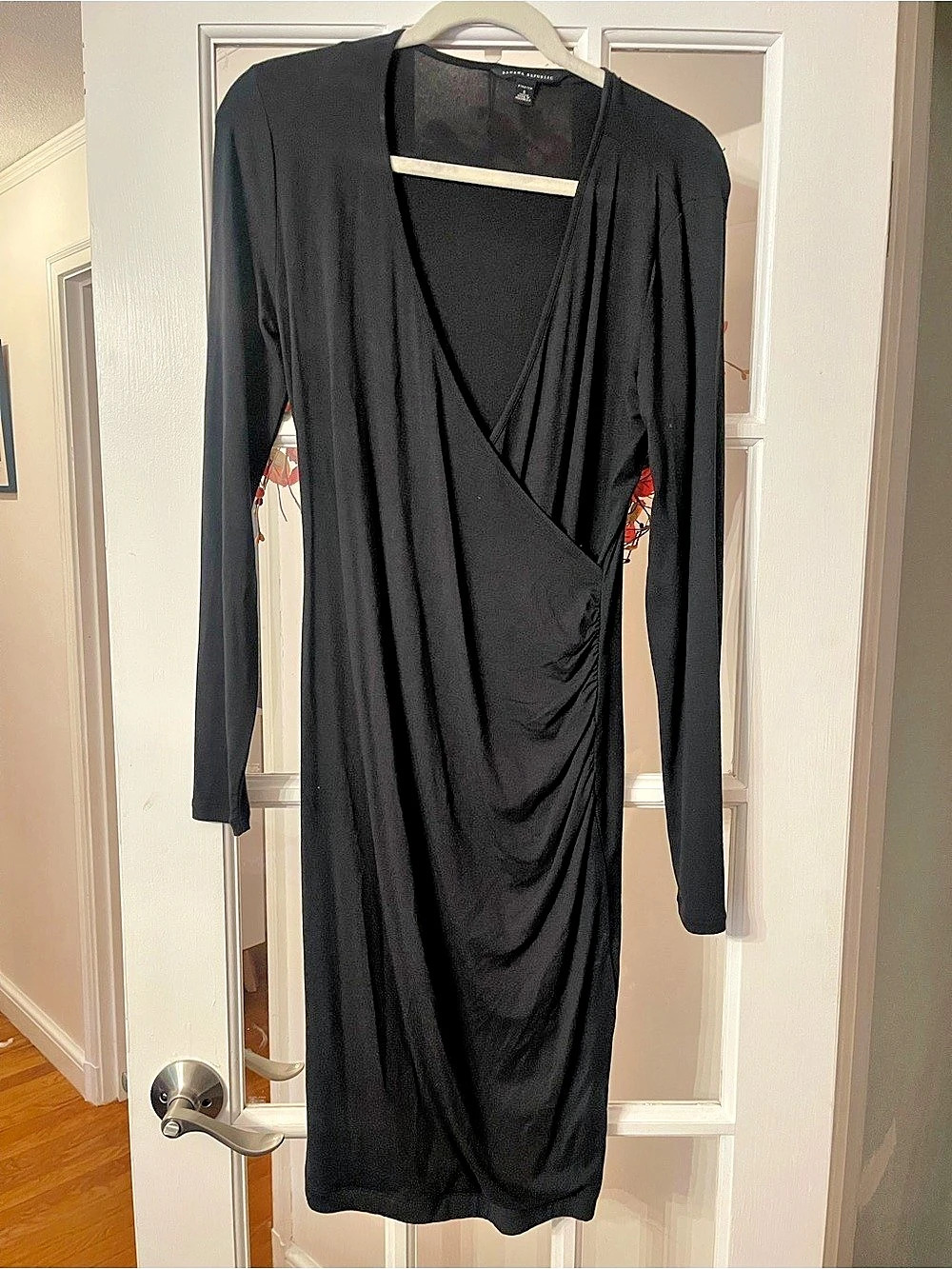 Banana Republic Black Ruched Wrap Dress Size Small Like New